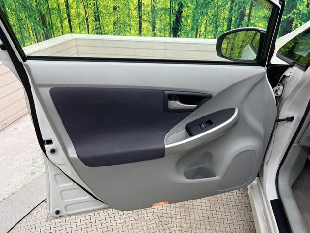 プリウス S 禁煙車 純正ナビフルセグ バックカメラ 純正15インチAW フロントフォグランプ ETC Bluetooth スマートキー オートエアコン オートライト ステアリングリモコン DVD再生 6スピーカー(38枚目)