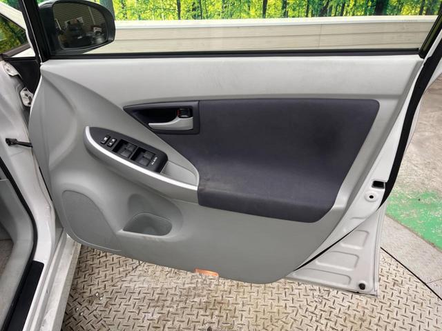 プリウス S 禁煙車 純正ナビフルセグ バックカメラ 純正15インチAW フロントフォグランプ ETC Bluetooth スマートキー オートエアコン オートライト ステアリングリモコン DVD再生 6スピーカー(39枚目)