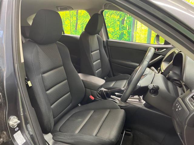 【ファブリックシート】使用感が少なく良好なコンディションのシートです。快適な座り心地はぜひ店頭でお確かめください。