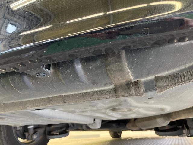 ヴォクシー ハイブリッドＺＳ　煌ＩＩ　禁煙車　純正９型ナビＴＶ　純正１２型後席モニター　両側電動ドア　バックカメラ　セーフティセンス　ＬＥＤヘッド　純正１６インチＡＷ　デュアルオートエアコン　６スピーカー　前後個別再生　ＥＴＣ（21枚目）