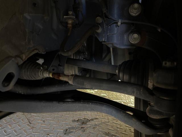 カローラフィールダー ＥＸ　５速ＭＴ　禁煙車　ナビフルセグ　セーフティセンス　スマートキー　プライバシーガラス　Ｂｌｕｅｔｏｏｔｈ　プリクラッシュ　レーンディパーチャーアラート　オートマチックハイビーム　ＤＶＤ再生（20枚目）