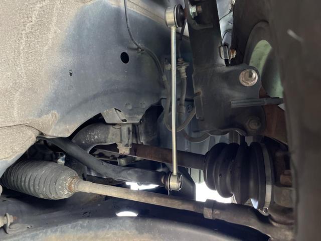 デリカＤ：５ Ｇ　パワーパッケージ　４ＷＤ　禁煙車　ナビフルセグ　ＡＭＥ１６インチＡＷ　黒内装　両側電動ドア　バックカメラ　クルーズコントロール　ＨＩＤヘッド　革巻ステアリング　パドルシフト　ＥＴＣ　Ｂｌｕｅｔｏｏｔｈ　ＤＶＤ再生（20枚目）