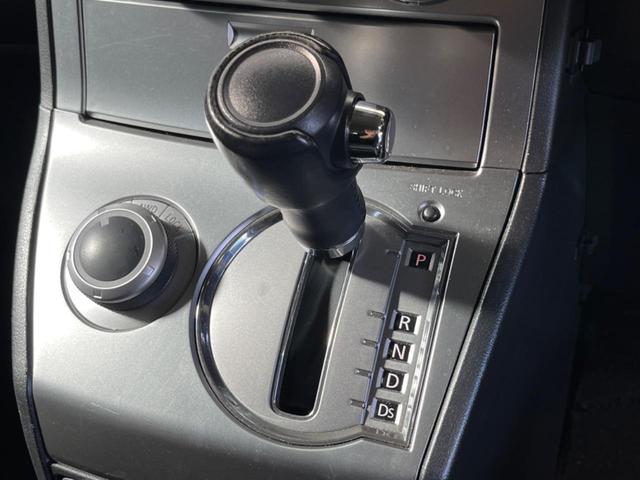 デリカＤ：５ Ｇ　パワーパッケージ　４ＷＤ　禁煙車　ナビフルセグ　ＡＭＥ１６インチＡＷ　黒内装　両側電動ドア　バックカメラ　クルーズコントロール　ＨＩＤヘッド　革巻ステアリング　パドルシフト　ＥＴＣ　Ｂｌｕｅｔｏｏｔｈ　ＤＶＤ再生（24枚目）