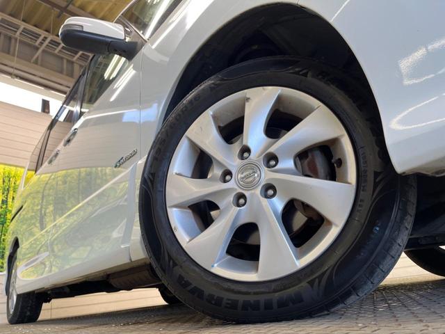 セレナ ハイウェイスター　Ｓ－ハイブリッド　Ｖエアロモード　禁煙車　純正ナビ　後席モニター　両側電動スライドドア　バックカメラ　ビルトインＥＴＣ　スマートキー　ＨＩＤヘッド　クルコン　オートライト　オートエアコン　リアエアコン　純正１６インチＡＷ（14枚目）