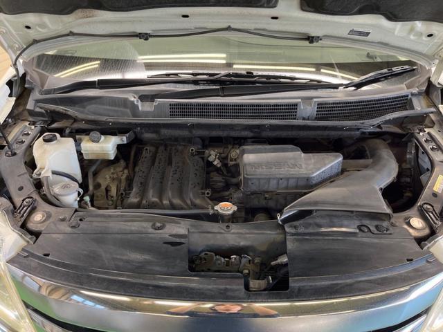 セレナ ハイウェイスター　Ｓ－ハイブリッド　Ｖエアロモード　禁煙車　純正ナビ　後席モニター　両側電動スライドドア　バックカメラ　ビルトインＥＴＣ　スマートキー　ＨＩＤヘッド　クルコン　オートライト　オートエアコン　リアエアコン　純正１６インチＡＷ（19枚目）