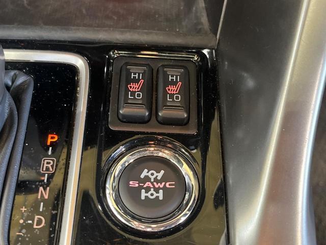 エクリプスクロス ブラックエディション　電動パノラマサンルーフ　４ＷＤ　純正８型ナビＴＶ　マルチアラウンドモニタ　ｅ－アシスト　マイパイロット　ルーフレール　ハンズフリー電動バックドア　専用半革シート　パワーシート　前後席シートヒーター（29枚目）