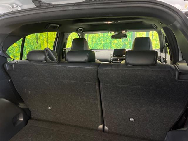 エクリプスクロス ブラックエディション　電動パノラマサンルーフ　４ＷＤ　純正８型ナビＴＶ　マルチアラウンドモニタ　ｅ－アシスト　マイパイロット　ルーフレール　ハンズフリー電動バックドア　専用半革シート　パワーシート　前後席シートヒーター（42枚目）