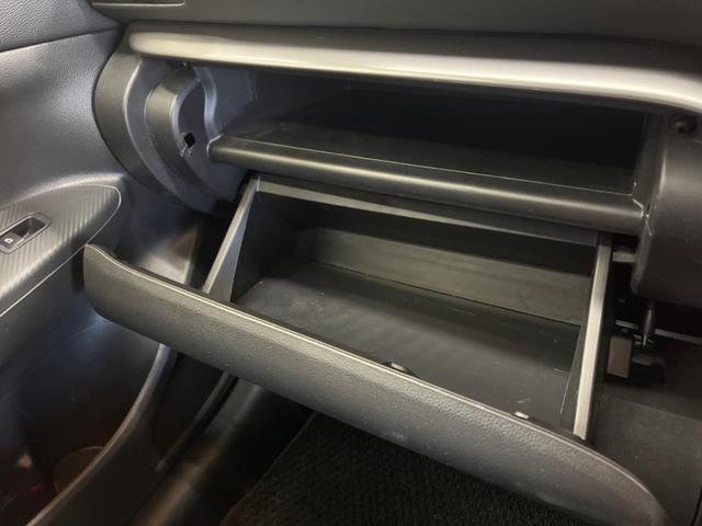 エクリプスクロス ブラックエディション　電動パノラマサンルーフ　４ＷＤ　純正８型ナビＴＶ　マルチアラウンドモニタ　ｅ－アシスト　マイパイロット　ルーフレール　ハンズフリー電動バックドア　専用半革シート　パワーシート　前後席シートヒーター（53枚目）