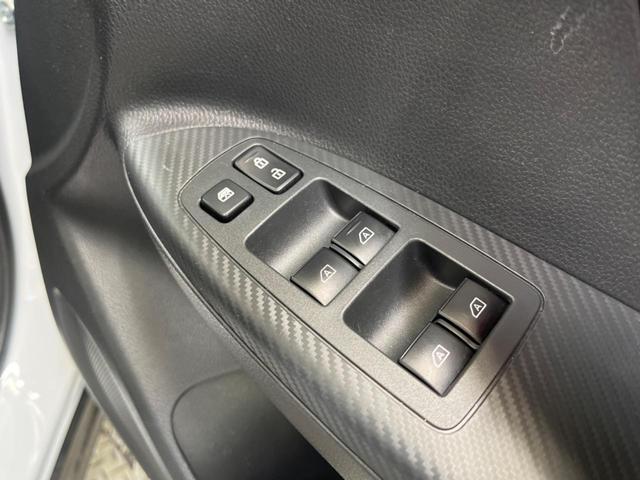 エクリプスクロス ブラックエディション　電動パノラマサンルーフ　４ＷＤ　純正８型ナビＴＶ　マルチアラウンドモニタ　ｅ－アシスト　マイパイロット　ルーフレール　ハンズフリー電動バックドア　専用半革シート　パワーシート　前後席シートヒーター（54枚目）