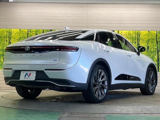 クラウンクロスオーバー Ｇレザーパッケージ　禁煙　純正１２．３型ディスプレイＴＶ　パノラミックビューモニタ　黒革　４眼ＬＥＤ　セーフティセンス　ブラインドスポットモニタ　純正２１インチＡＷ　パワーシート　ポジションメモリ　シートベンチレーション（17枚目）