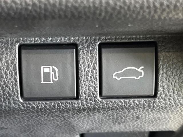 クラウンクロスオーバー Ｇレザーパッケージ　禁煙　純正１２．３型ディスプレイＴＶ　パノラミックビューモニタ　黒革　４眼ＬＥＤ　セーフティセンス　ブラインドスポットモニタ　純正２１インチＡＷ　パワーシート　ポジションメモリ　シートベンチレーション（31枚目）