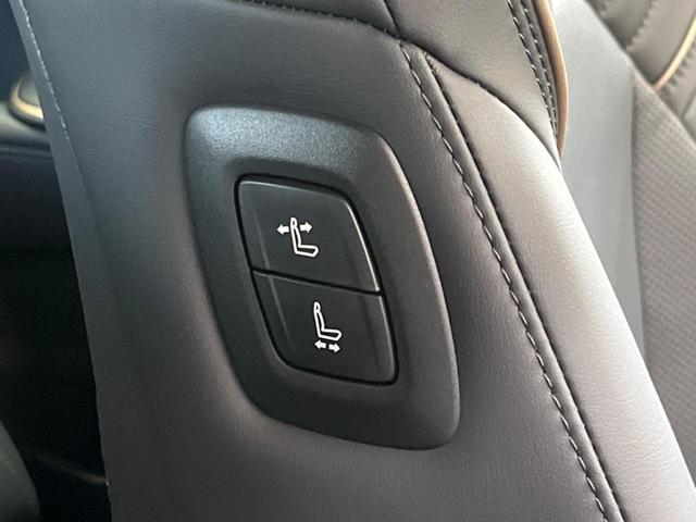 クラウンクロスオーバー Ｇレザーパッケージ　禁煙　純正１２．３型ディスプレイＴＶ　パノラミックビューモニタ　黒革　４眼ＬＥＤ　セーフティセンス　ブラインドスポットモニタ　純正２１インチＡＷ　パワーシート　ポジションメモリ　シートベンチレーション（34枚目）