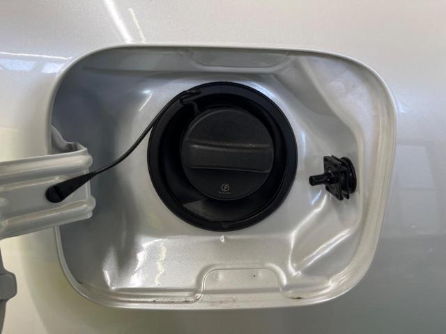 クラウンクロスオーバー Ｇレザーパッケージ　禁煙　純正１２．３型ディスプレイＴＶ　パノラミックビューモニタ　黒革　４眼ＬＥＤ　セーフティセンス　ブラインドスポットモニタ　純正２１インチＡＷ　パワーシート　ポジションメモリ　シートベンチレーション（58枚目）