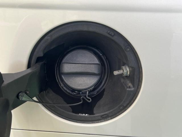 ムーヴキャンバス Ｌ　禁煙車　ナビＴＶ　バックカメラ　ＥＴＣ　両側スライドドア　キーレス　電動格納ドアミラー　ベンチシート　運転席アームレスト　プライバシーガラス　ＤＶＤ再生（52枚目）