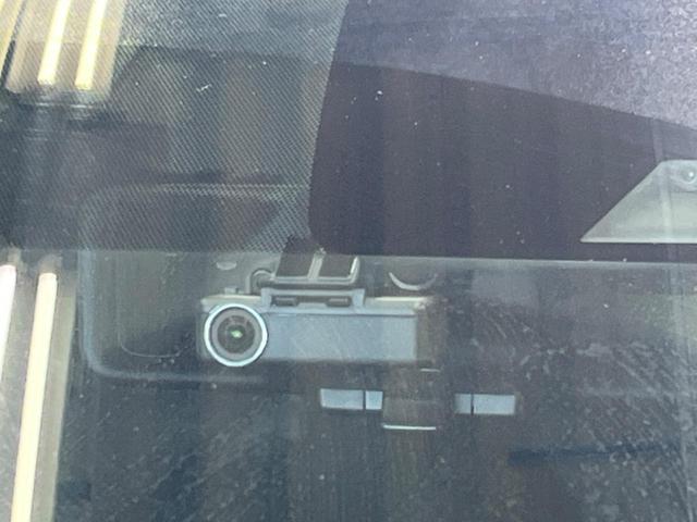 ノート ｅ－パワー　Ｘ　禁煙車　純正ナビフルセグ　アラウンドビューモニタ　ＬＥＤヘッド　衝突被害軽減　インテリジェントクルーズコントロール　フロント／バックソナー　ハイビームアシスト　ＥＴＣ　Ｂｌｕｅｔｏｏｔｈ（7枚目）