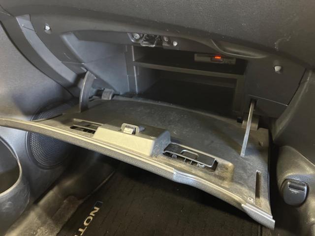 ノート ｅ－パワー　Ｘ　禁煙車　純正ナビフルセグ　アラウンドビューモニタ　ＬＥＤヘッド　衝突被害軽減　インテリジェントクルーズコントロール　フロント／バックソナー　ハイビームアシスト　ＥＴＣ　Ｂｌｕｅｔｏｏｔｈ（49枚目）