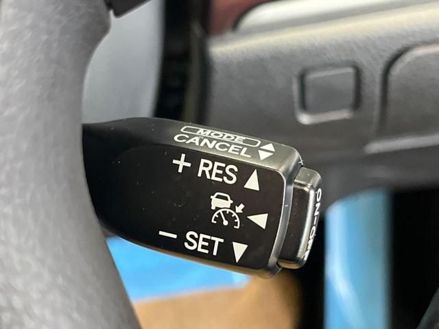 クラウンハイブリッド ロイヤルサルーン アドバンストPKG 禁煙車 メーカー8型ナビTV バックカメラ プリクラッシュ レーダークルーズ インテリジェントクリアランスソナー HIDヘッド 純正16インチAW 前席パワーシート ETC(6枚目)