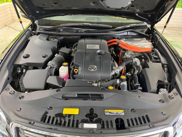 クラウンハイブリッド ロイヤルサルーン アドバンストPKG 禁煙車 メーカー8型ナビTV バックカメラ プリクラッシュ レーダークルーズ インテリジェントクリアランスソナー HIDヘッド 純正16インチAW 前席パワーシート ETC(19枚目)