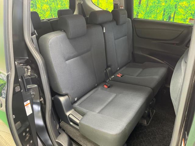 シエンタ G LEDランプPKG 7人乗 禁煙車 純正ナビフルセグ 両側電動ドア バックカメラ LEDヘッド スマートキー オートエアコン シートヒーター オートライト ETC2.0 革巻ステアリング(10枚目)