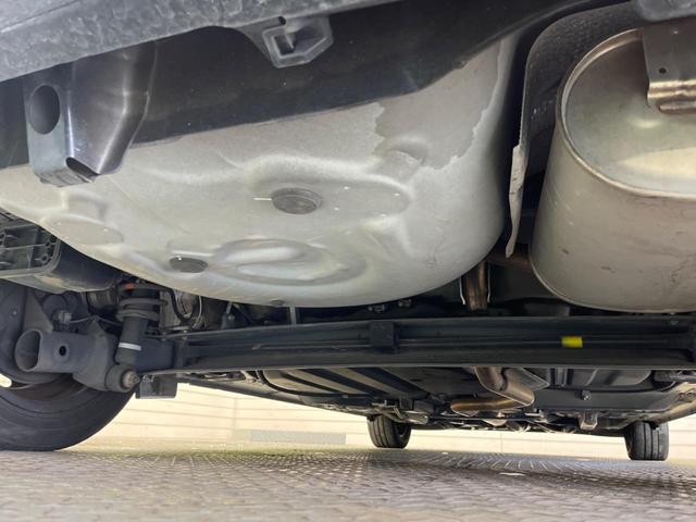 シエンタ G LEDランプPKG 7人乗 禁煙車 純正ナビフルセグ 両側電動ドア バックカメラ LEDヘッド スマートキー オートエアコン シートヒーター オートライト ETC2.0 革巻ステアリング(22枚目)