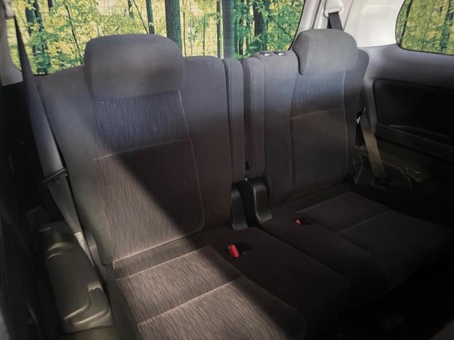 ヴェルファイア ２．４Ｚ　禁煙車　ＢＩＧ－Ｘ８型ナビＴＶ　フリップダウンモニター　電動スライドドア　バックカメラ　ＨＩＤヘッド　純正１８インチＡＷ　クリアランスソナー　前後左右独立オートエアコン　革巻ステアリング　８スピーカー（10枚目）