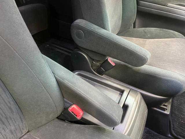 ヴェルファイア ２．４Ｚ　禁煙車　ＢＩＧ－Ｘ８型ナビＴＶ　フリップダウンモニター　電動スライドドア　バックカメラ　ＨＩＤヘッド　純正１８インチＡＷ　クリアランスソナー　前後左右独立オートエアコン　革巻ステアリング　８スピーカー（35枚目）