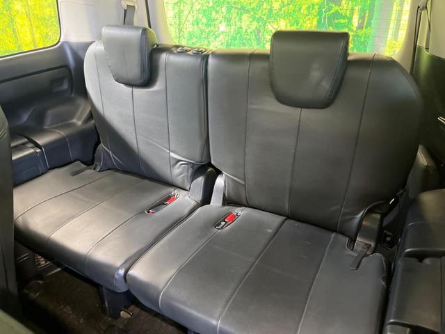 ヴォクシー Ｖ　７人乗　禁煙車　純正９型ナビＴＶ　純正１１型後席モニター　両側電動ドア　バックカメラ　ＬＥＤヘッド　ＢＡＤＸ１７インチＡＷ　クルーズコントロール　ＥＴＣ　スマートキー　デュアルオートエアコン（36枚目）