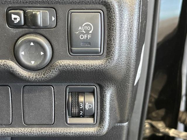 ノート X 禁煙車 ナビTV Bluetooth インテリジェントキー 電動格納ドアミラー プライバシーガラス DVD再生(5枚目)