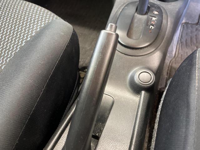 ノート X 禁煙車 ナビTV Bluetooth インテリジェントキー 電動格納ドアミラー プライバシーガラス DVD再生(24枚目)