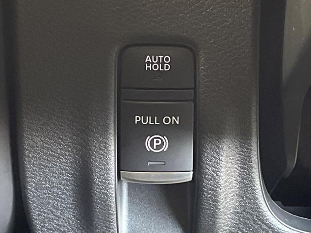 セレナ e-パワー ハイウェイスターV 登録済未使用車 2トーンカラー 12.3型コネクトナビTV アラウンドビューモニタ 両側ハンズフリー電動ドア 衝突被害 ナビリンクプロパイロット ETC2.0 後側方車両検知警告 後席オートエアコン(29枚目)