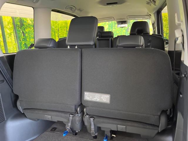 セレナ e-パワー ハイウェイスターV 登録済未使用車 2トーンカラー 12.3型コネクトナビTV アラウンドビューモニタ 両側ハンズフリー電動ドア 衝突被害 ナビリンクプロパイロット ETC2.0 後側方車両検知警告 後席オートエアコン(42枚目)