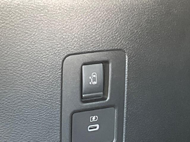 セレナ e-パワー ハイウェイスターV 登録済未使用車 2トーンカラー 12.3型コネクトナビTV アラウンドビューモニタ 両側ハンズフリー電動ドア 衝突被害 ナビリンクプロパイロット ETC2.0 後側方車両検知警告 後席オートエアコン(46枚目)