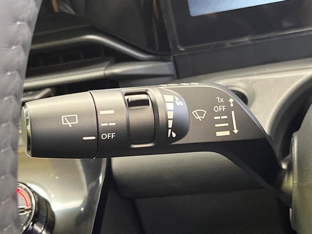 セレナ e-パワー ハイウェイスターV 登録済未使用車 2トーンカラー 12.3型コネクトナビTV アラウンドビューモニタ 両側ハンズフリー電動ドア 衝突被害 ナビリンクプロパイロット ETC2.0 後側方車両検知警告 後席オートエアコン(53枚目)