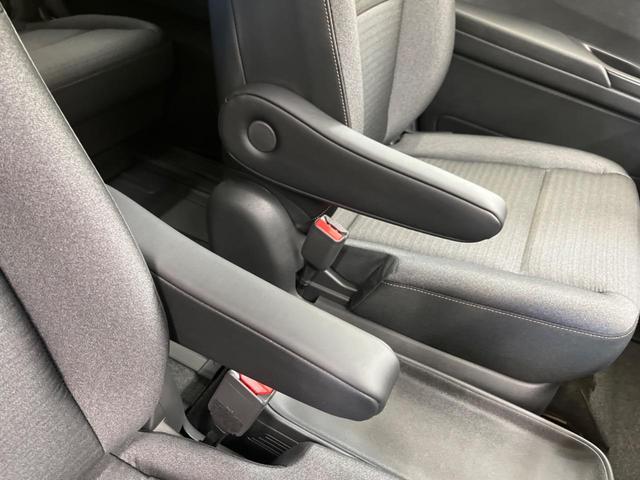 セレナ e-パワー ハイウェイスターV 登録済未使用車 2トーンカラー 12.3型コネクトナビTV アラウンドビューモニタ 両側ハンズフリー電動ドア 衝突被害 ナビリンクプロパイロット ETC2.0 後側方車両検知警告 後席オートエアコン(56枚目)