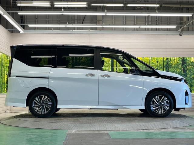 セレナ e-パワー ハイウェイスターV 登録済未使用車 2トーンカラー 12.3型コネクトナビTV アラウンドビューモニタ 両側ハンズフリー電動ドア 衝突被害 ナビリンクプロパイロット ETC2.0 後側方車両検知警告 後席オートエアコン(61枚目)