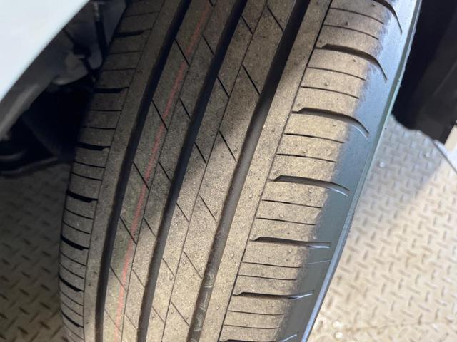 セレナ e-パワー ハイウェイスターV 登録済未使用車 2トーンカラー 12.3型コネクトナビTV アラウンドビューモニタ 両側ハンズフリー電動ドア 衝突被害 ナビリンクプロパイロット ETC2.0 後側方車両検知警告 後席オートエアコン(65枚目)