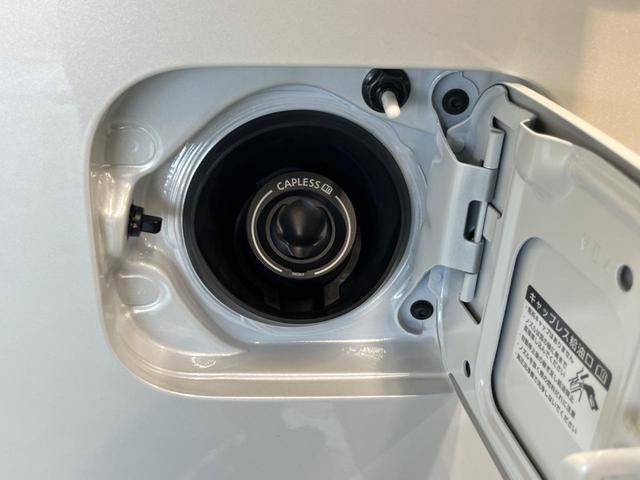 セレナ e-パワー ハイウェイスターV 登録済未使用車 2トーンカラー 12.3型コネクトナビTV アラウンドビューモニタ 両側ハンズフリー電動ドア 衝突被害 ナビリンクプロパイロット ETC2.0 後側方車両検知警告 後席オートエアコン(68枚目)