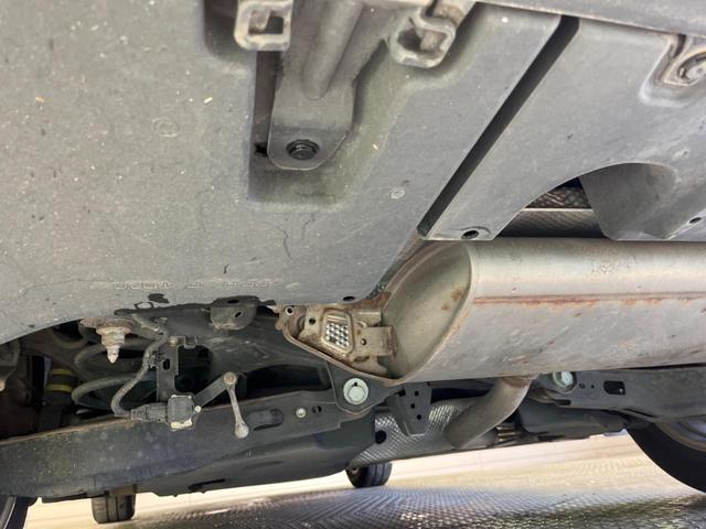 プリウス Ｓ　禁煙車　純正ナビＴＶ　バックカメラ　セーフティセンス　クールグレー内装　ＬＥＤヘッド　純正１５インチＡＷ　ＥＴＣ　Ｂｌｕｅｔｏｏｔｈ　レーダークルーズ　オートマチックハイビーム　６スピーカー（21枚目）