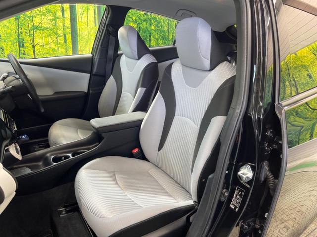 プリウス Ｓ　禁煙車　純正ナビＴＶ　バックカメラ　セーフティセンス　クールグレー内装　ＬＥＤヘッド　純正１５インチＡＷ　ＥＴＣ　Ｂｌｕｅｔｏｏｔｈ　レーダークルーズ　オートマチックハイビーム　６スピーカー（29枚目）