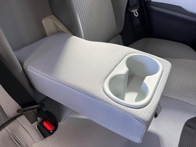 プリウス Ｓ　禁煙車　純正ナビＴＶ　バックカメラ　セーフティセンス　クールグレー内装　ＬＥＤヘッド　純正１５インチＡＷ　ＥＴＣ　Ｂｌｕｅｔｏｏｔｈ　レーダークルーズ　オートマチックハイビーム　６スピーカー（32枚目）