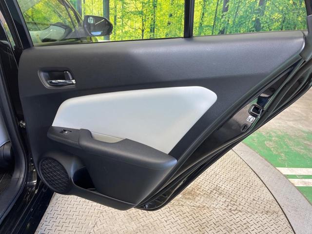 プリウス Ｓ　禁煙車　純正ナビＴＶ　バックカメラ　セーフティセンス　クールグレー内装　ＬＥＤヘッド　純正１５インチＡＷ　ＥＴＣ　Ｂｌｕｅｔｏｏｔｈ　レーダークルーズ　オートマチックハイビーム　６スピーカー（41枚目）