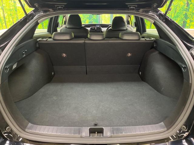 プリウス Sツーリングセレクション 禁煙車 純正8型ディスプレイTV バックカメラ セーフティセンス レーダークルーズ LEDヘッド LEDフォグ 純正17インチAW AppleCarPlay ETC 黒合皮シート シートヒーター(11枚目)