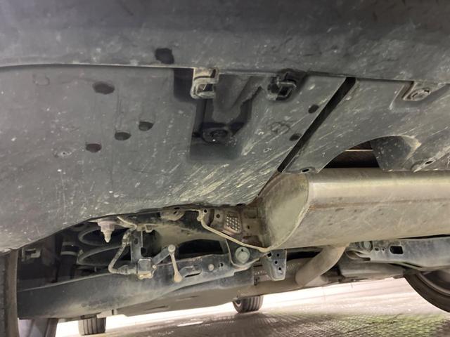 プリウス Sツーリングセレクション 禁煙車 純正8型ディスプレイTV バックカメラ セーフティセンス レーダークルーズ LEDヘッド LEDフォグ 純正17インチAW AppleCarPlay ETC 黒合皮シート シートヒーター(22枚目)