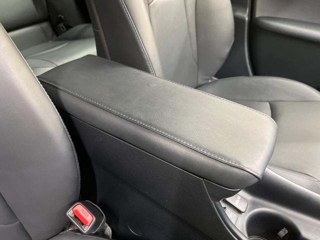 プリウス Sツーリングセレクション 禁煙車 純正8型ディスプレイTV バックカメラ セーフティセンス レーダークルーズ LEDヘッド LEDフォグ 純正17インチAW AppleCarPlay ETC 黒合皮シート シートヒーター(34枚目)