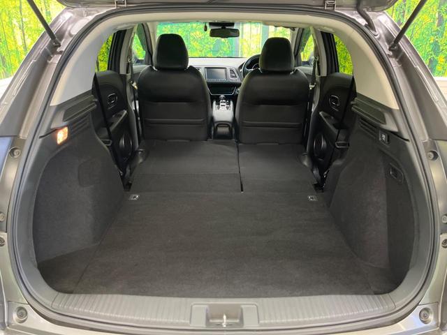 ヴェゼル ハイブリッドＺ・ホンダセンシング　禁煙車　純正８型ナビＴＶ　バックカメラ　アダプティブクルーズ　ＬＥＤヘッド　純正１７インチＡＷ　半革シート　ルーフレール　ＥＴＣ　Ｂｌｕｅｔｏｏｔｈ　シートヒーター　コンフォートビューＰＫＧ（39枚目）