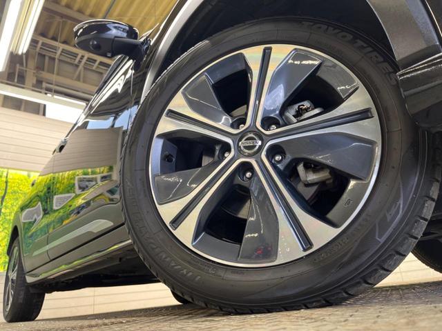 キックス Ｘ　ブラックスタイルＰＫＧ　禁煙車　純正９型ナビＴＶ　アラウンドビューモニタ　衝突被害軽減　プロパイロット　ＬＥＤヘッド　純正１７インチＡＷ　ＥＴＣ　Ｂｌｕｅｔｏｏｔｈ　半革　インテリジェントルームミラー（13枚目）