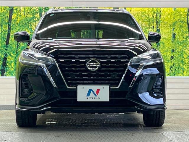 キックス Ｘ　ブラックスタイルＰＫＧ　禁煙車　純正９型ナビＴＶ　アラウンドビューモニタ　衝突被害軽減　プロパイロット　ＬＥＤヘッド　純正１７インチＡＷ　ＥＴＣ　Ｂｌｕｅｔｏｏｔｈ　半革　インテリジェントルームミラー（14枚目）