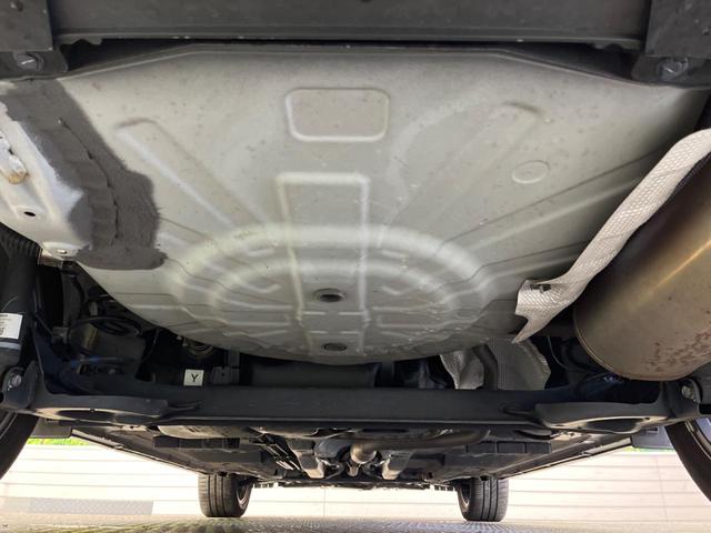 キックス Ｘ　ブラックスタイルＰＫＧ　禁煙車　純正９型ナビＴＶ　アラウンドビューモニタ　衝突被害軽減　プロパイロット　ＬＥＤヘッド　純正１７インチＡＷ　ＥＴＣ　Ｂｌｕｅｔｏｏｔｈ　半革　インテリジェントルームミラー（18枚目）