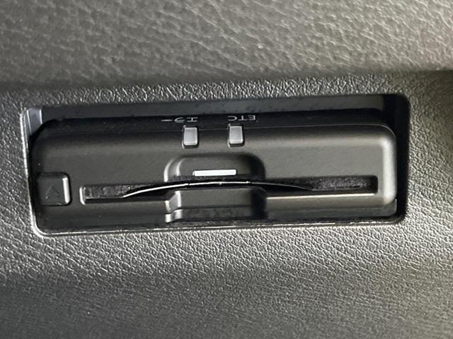 キックス Ｘ　ブラックスタイルＰＫＧ　禁煙車　純正９型ナビＴＶ　アラウンドビューモニタ　衝突被害軽減　プロパイロット　ＬＥＤヘッド　純正１７インチＡＷ　ＥＴＣ　Ｂｌｕｅｔｏｏｔｈ　半革　インテリジェントルームミラー（31枚目）