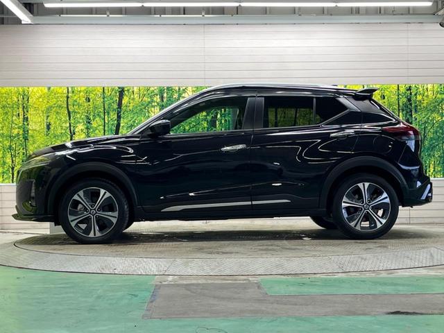 キックス Ｘ　ブラックスタイルＰＫＧ　禁煙車　純正９型ナビＴＶ　アラウンドビューモニタ　衝突被害軽減　プロパイロット　ＬＥＤヘッド　純正１７インチＡＷ　ＥＴＣ　Ｂｌｕｅｔｏｏｔｈ　半革　インテリジェントルームミラー（55枚目）